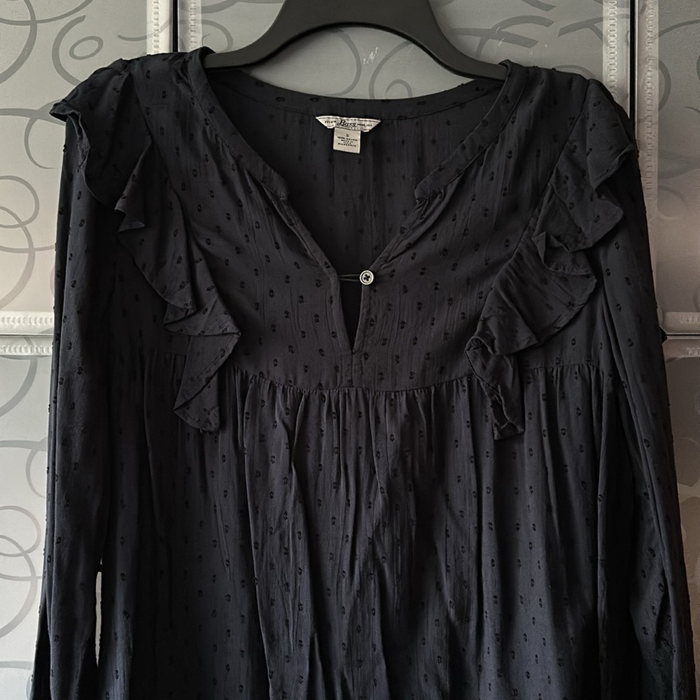 Bass Ruffle Blouse - Picture 3 of 5